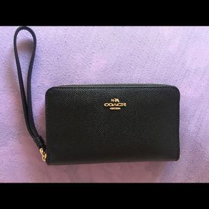New Coach wristlet